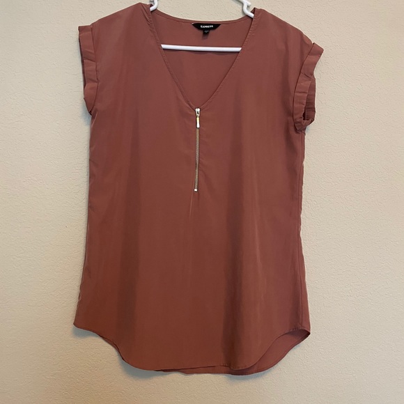 Express short sleeve zip blouse - Picture 1 of 3